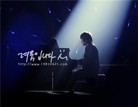 Piano Ryeowook Pictures, Images and Photos