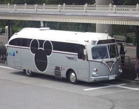 DisneyBus.jpg